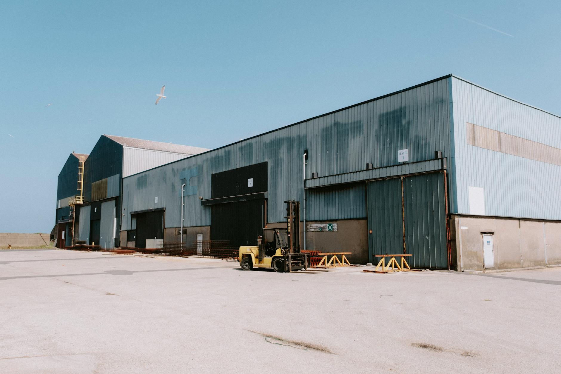 外国人労働者の管理と受け入れ|物流倉庫の実践ガイド